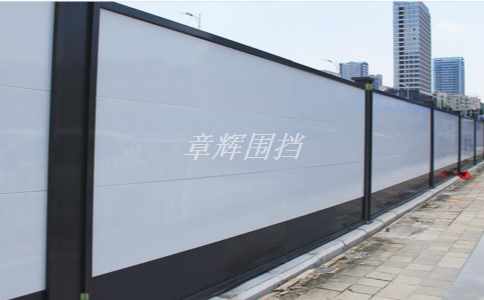 市政圍擋是否容易被污染和損壞？