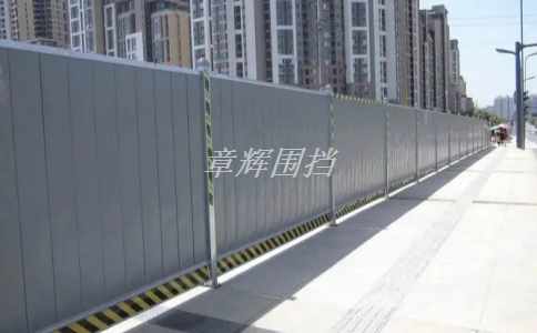 市政圍擋的維修成本如何計算？