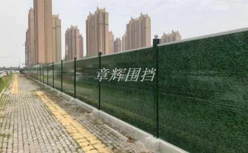 市政圍擋的穩(wěn)固性和抗風能力如何評估和增強？